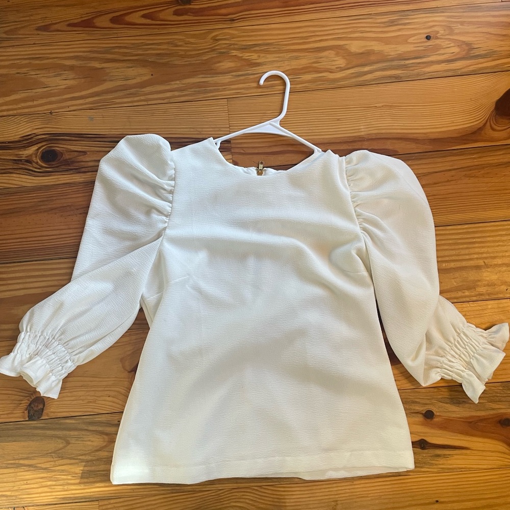 Balloon sleeve white blouse